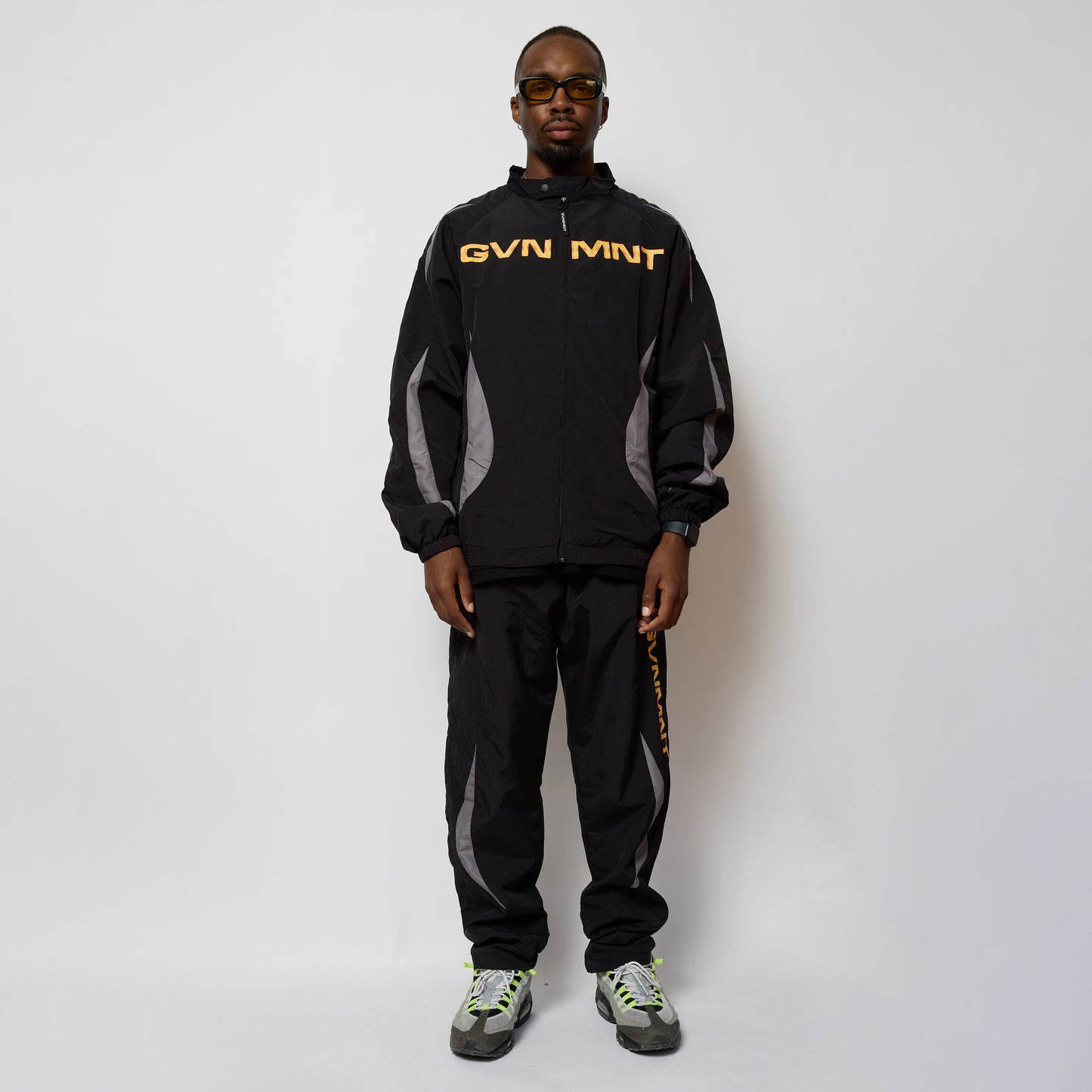 Nova Track Top - Black / Grey