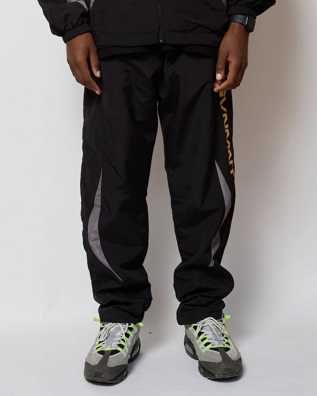 Nova Track Bottoms - Black / Grey