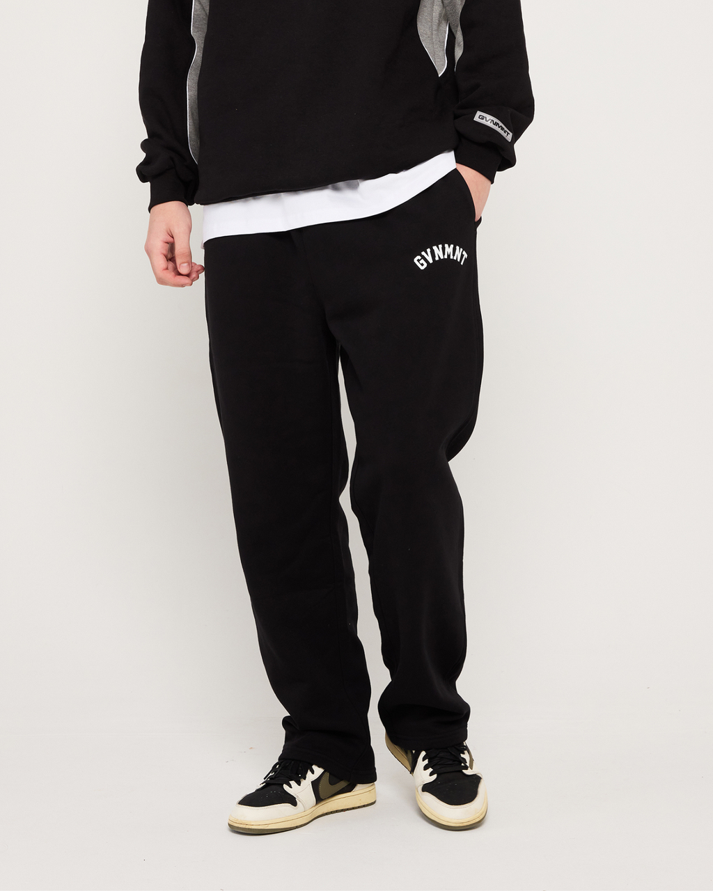 GVNMNT Varsity Straight leg Jog pant