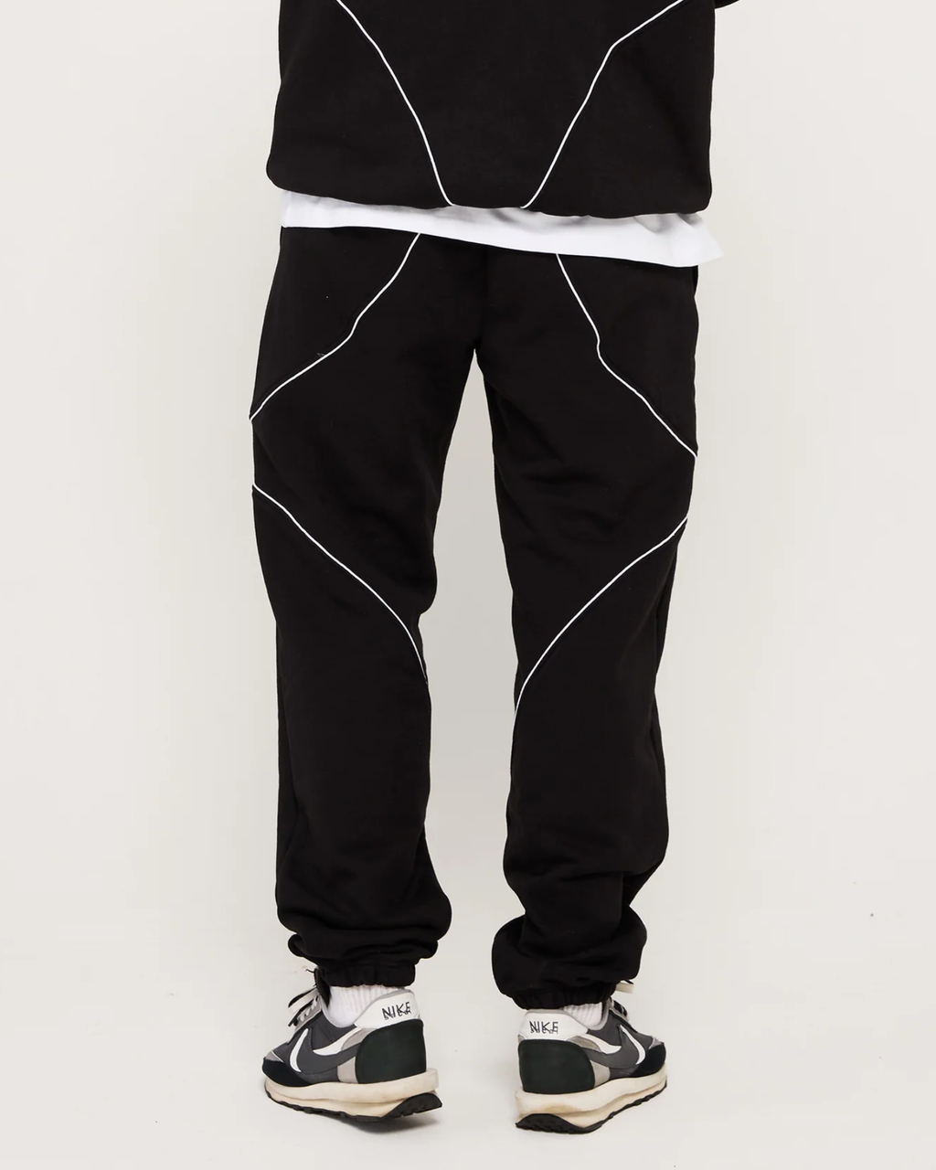 Exo Jog Pant - Black / Red