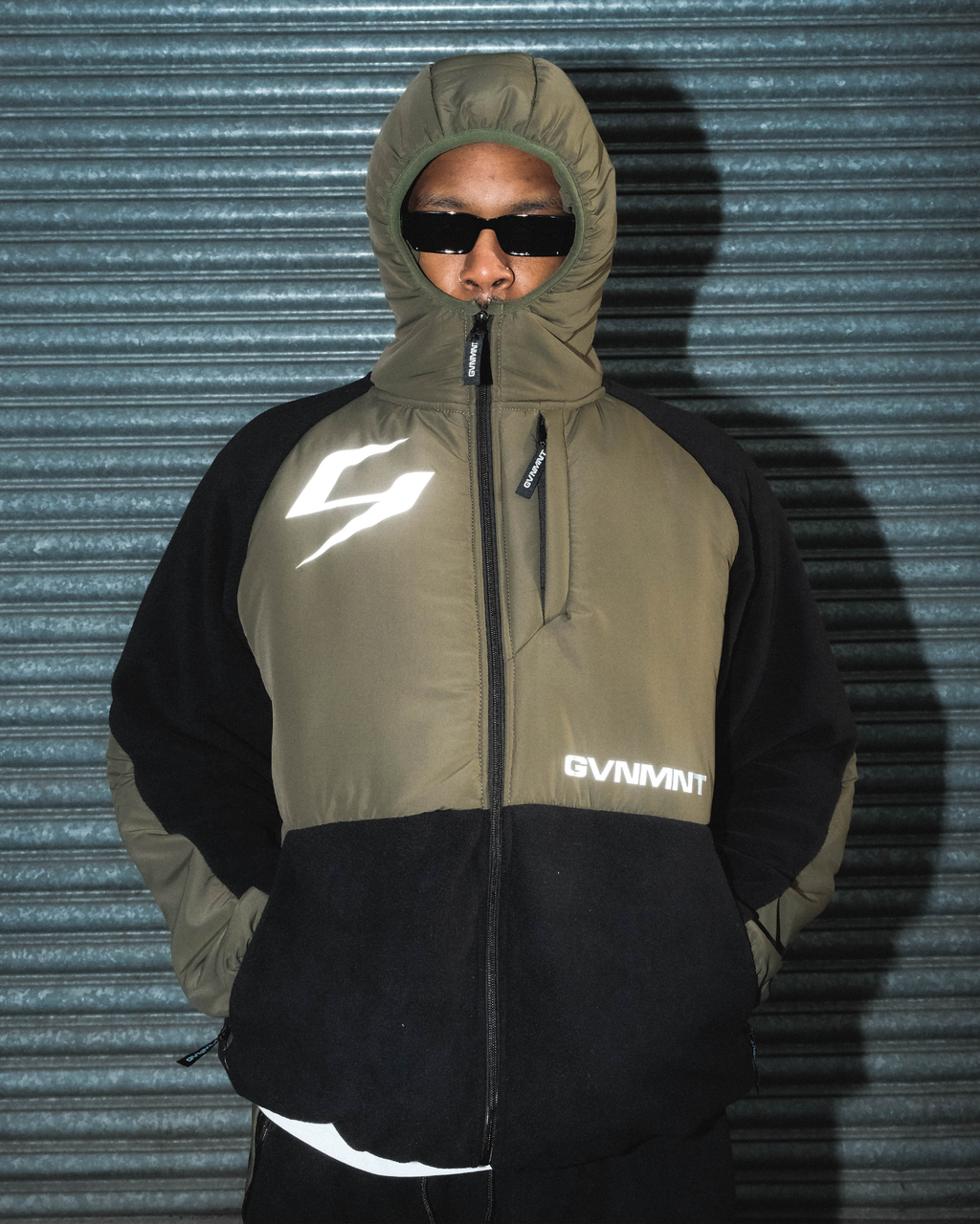 Sector Fleece Jacket - Olive / Black
