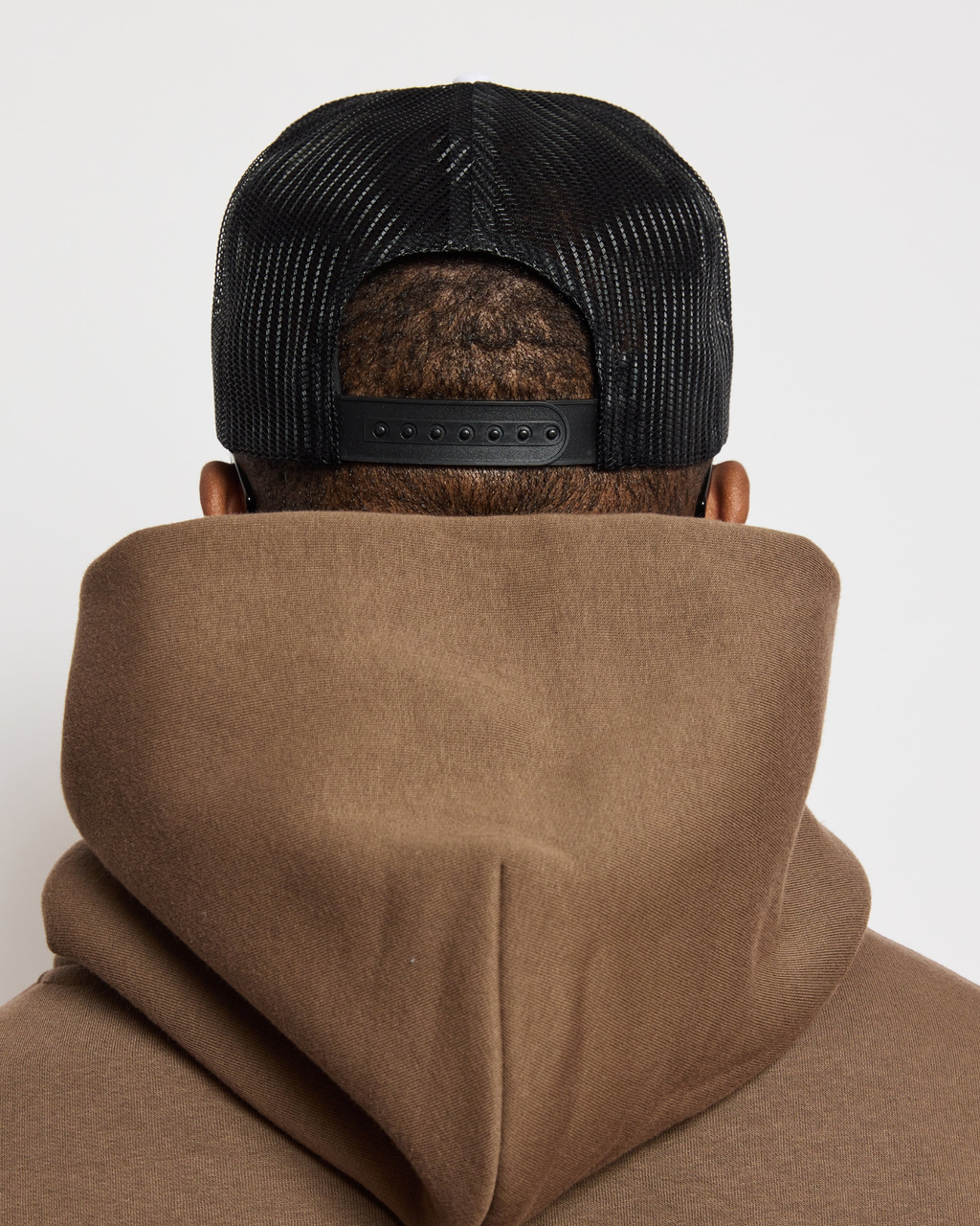 Old English Trucker Cap - Black / White