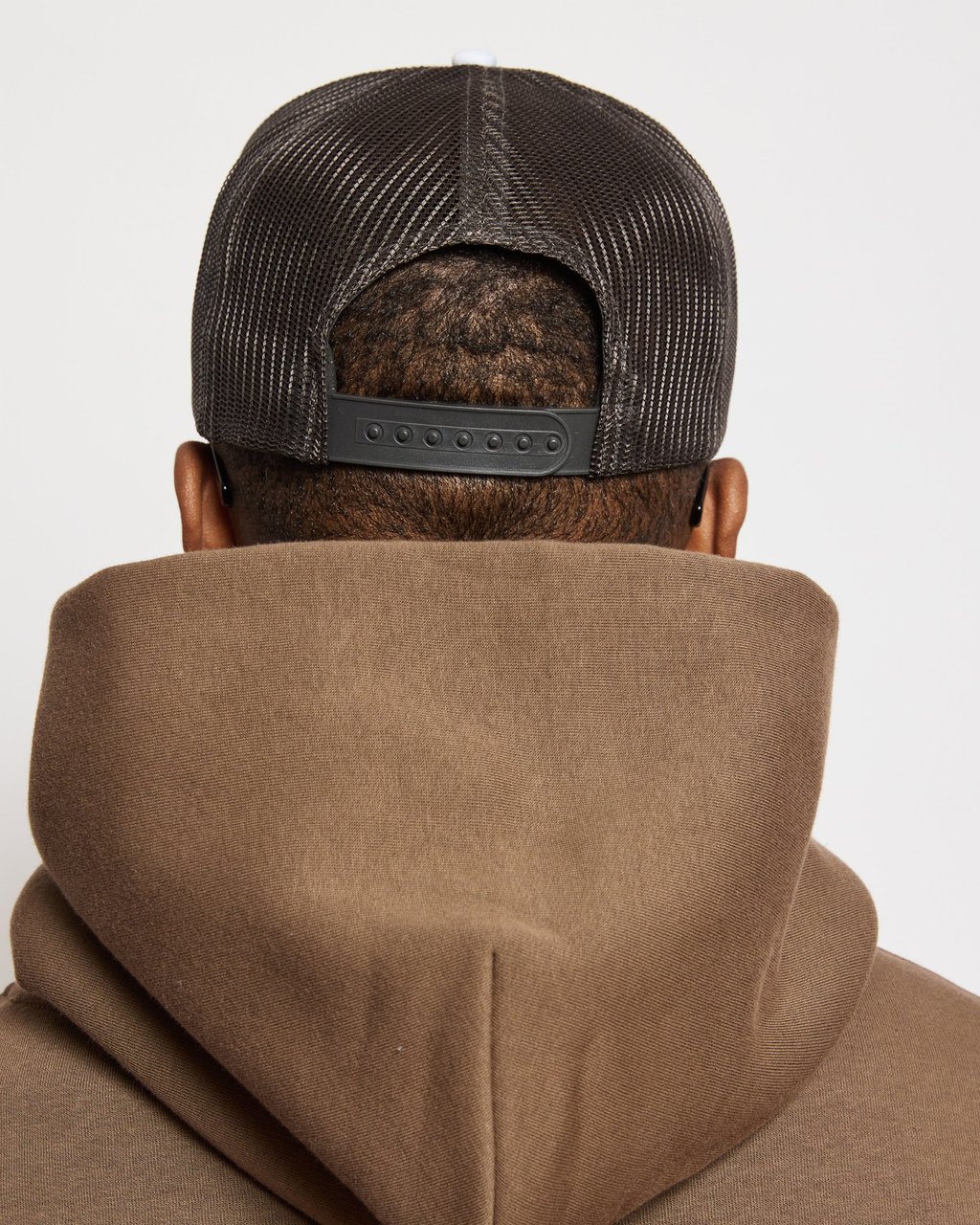 Old English Trucker Cap - Chocolate / White