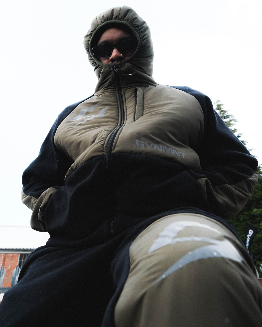 Sector Fleece Bottoms - Black / Olive