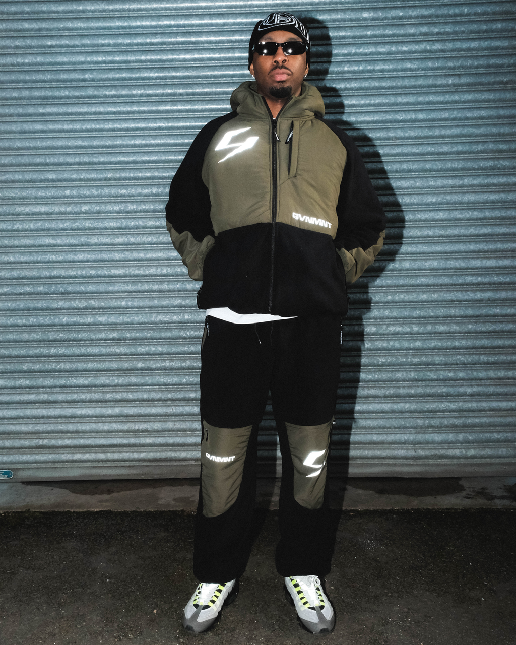 Sector Fleece Jacket - Olive / Black