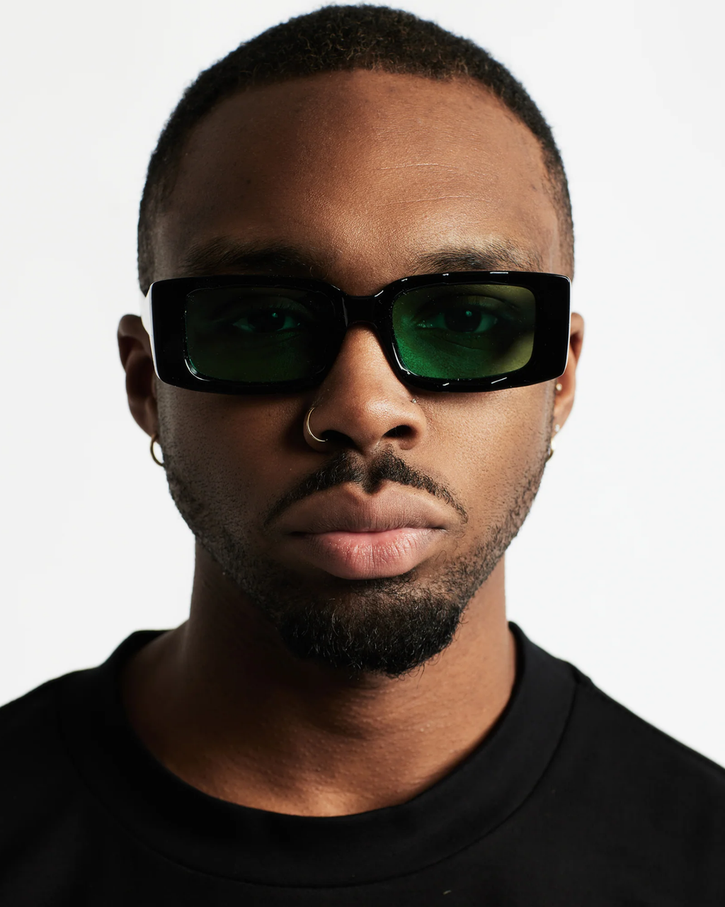 Vanguard Sunglasses - Black / Emerald Green