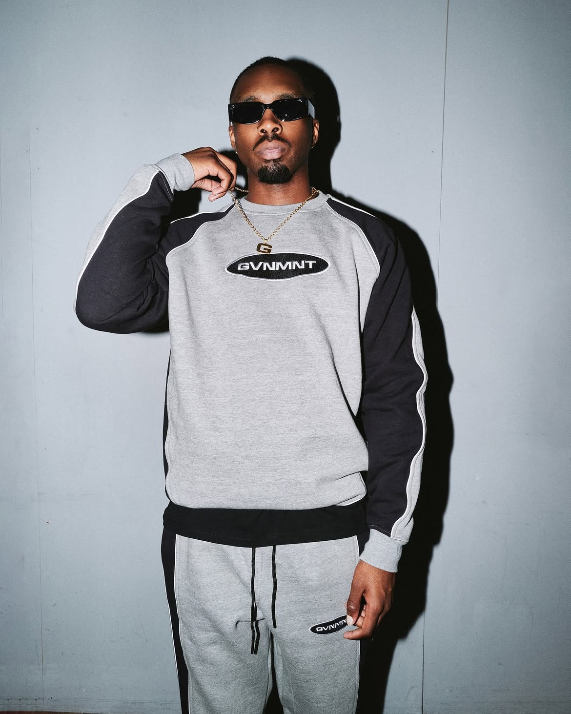 2TONE Panelled Sweatshirt