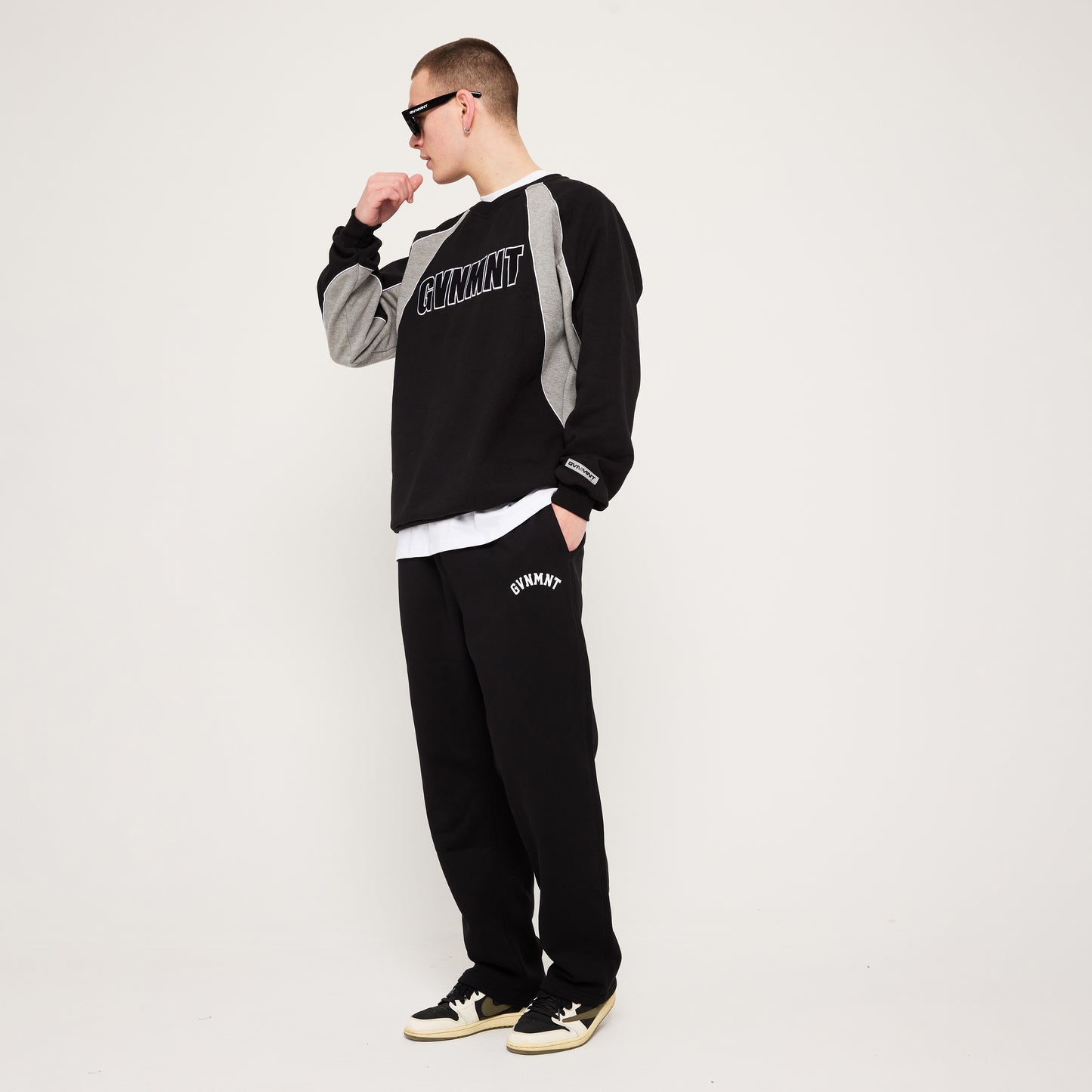 GVNMNT Varsity Straight leg Jog pant