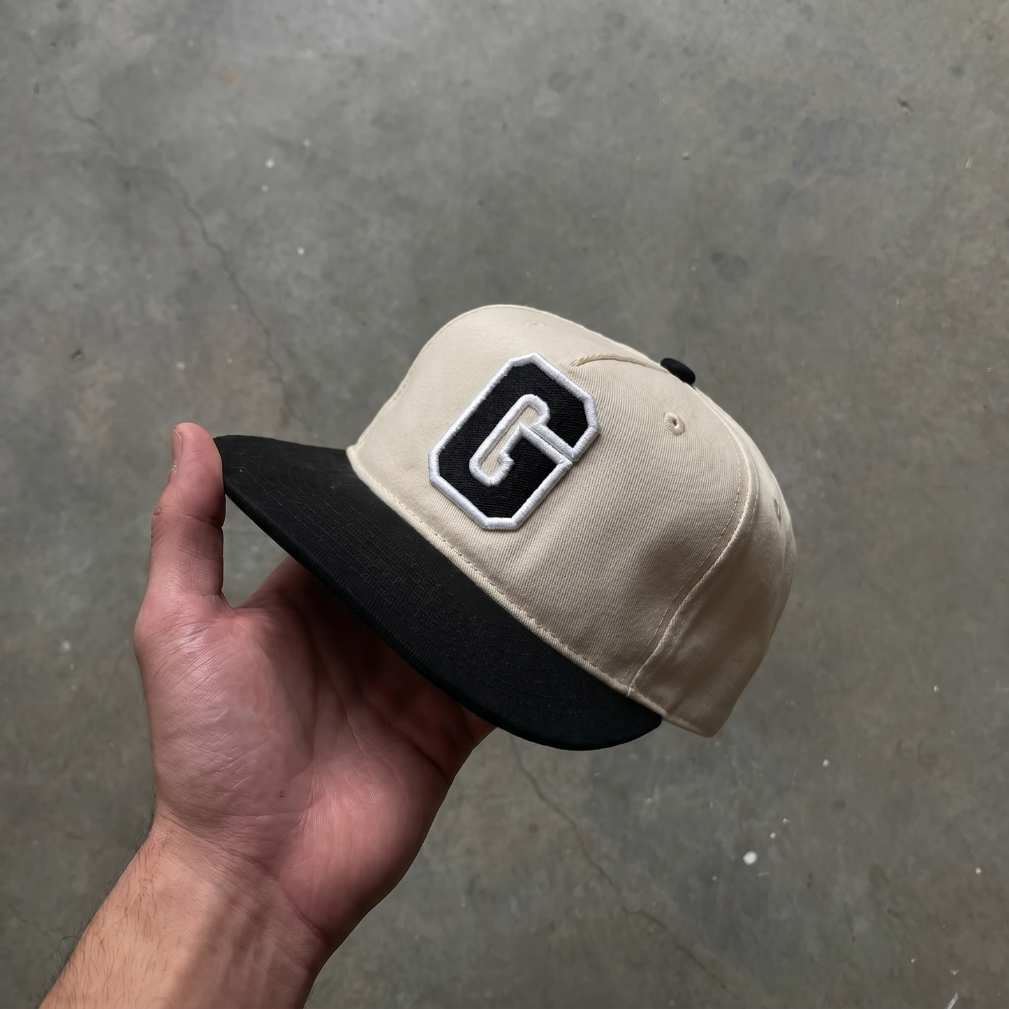 G Way Cap - Black / Cream